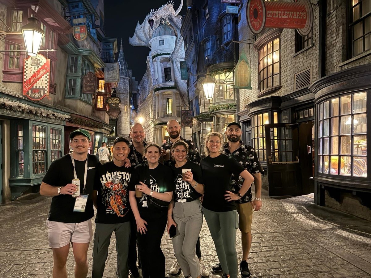 Thread at Universal Studios